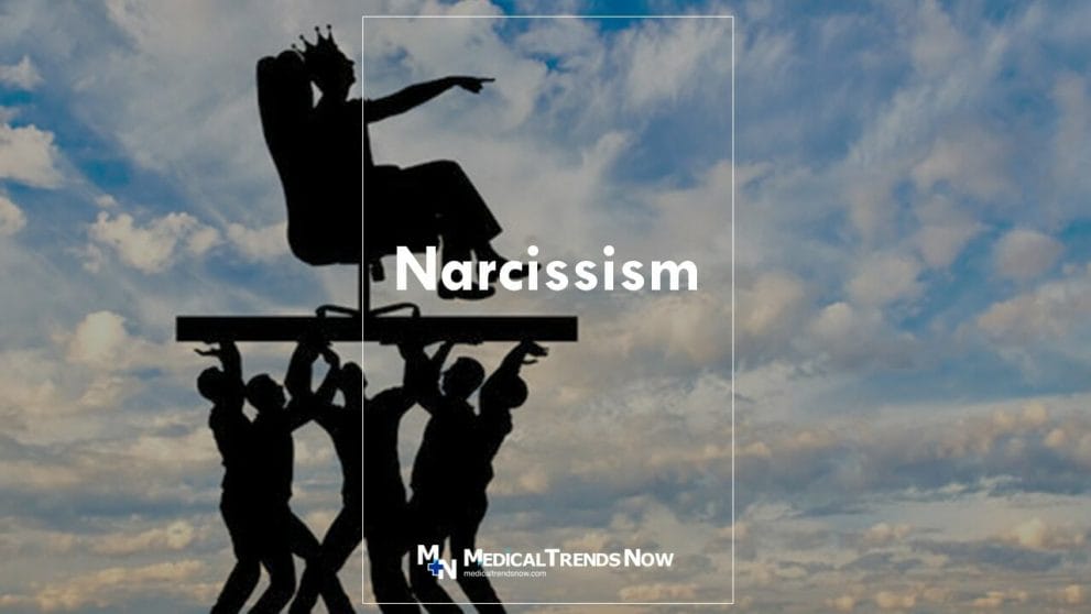 What are the 5 main habits of a narcissist?