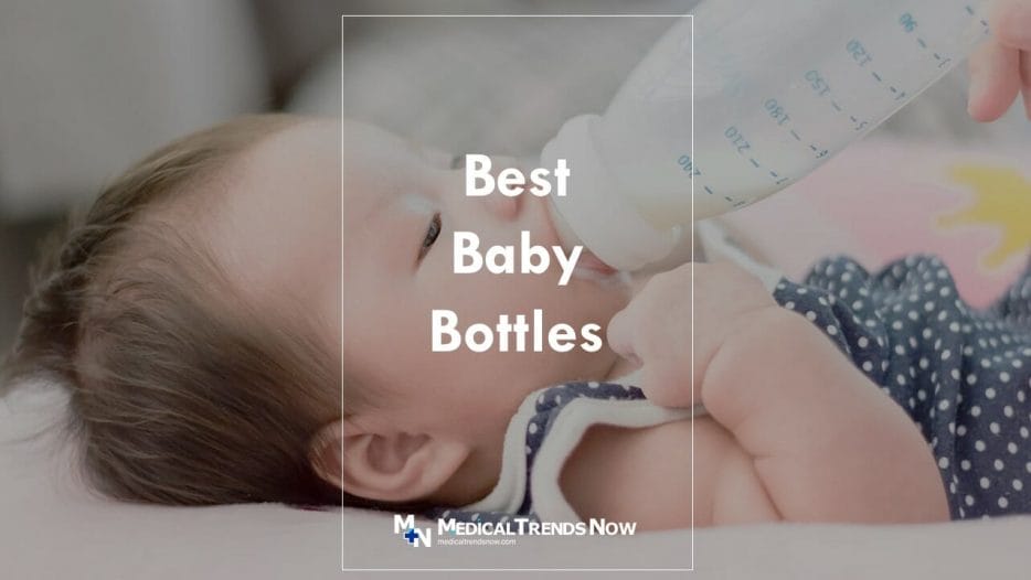 Which feeding bottle is best for baby glass or plastic?